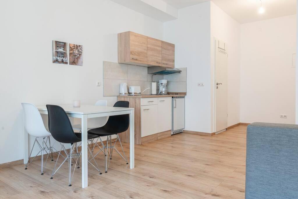 Stilvolles Apartment Fuer 4 Pers. BRE エクステリア 写真
